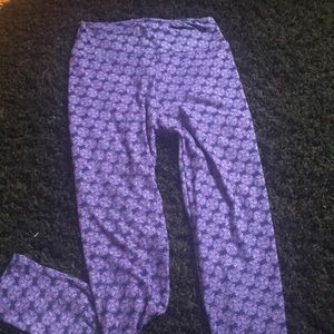 Lularoe purple leggings
